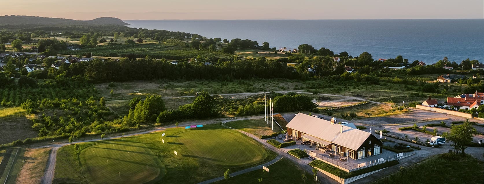 (C) Jacob Sjöman. jacob@sjomanart.com